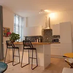 Apartman Lyves Two *