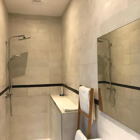 Lyves Two Apartman Liège