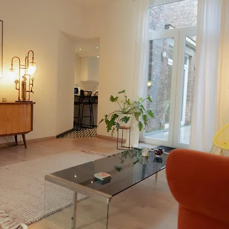 Lyves Two Apartman